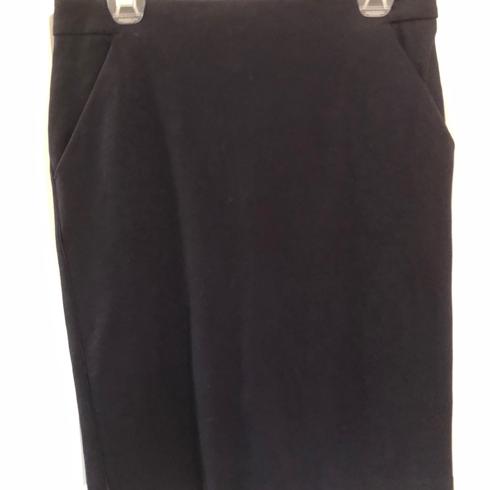 Brand new Target Navy Pencil skirt. Size 12.